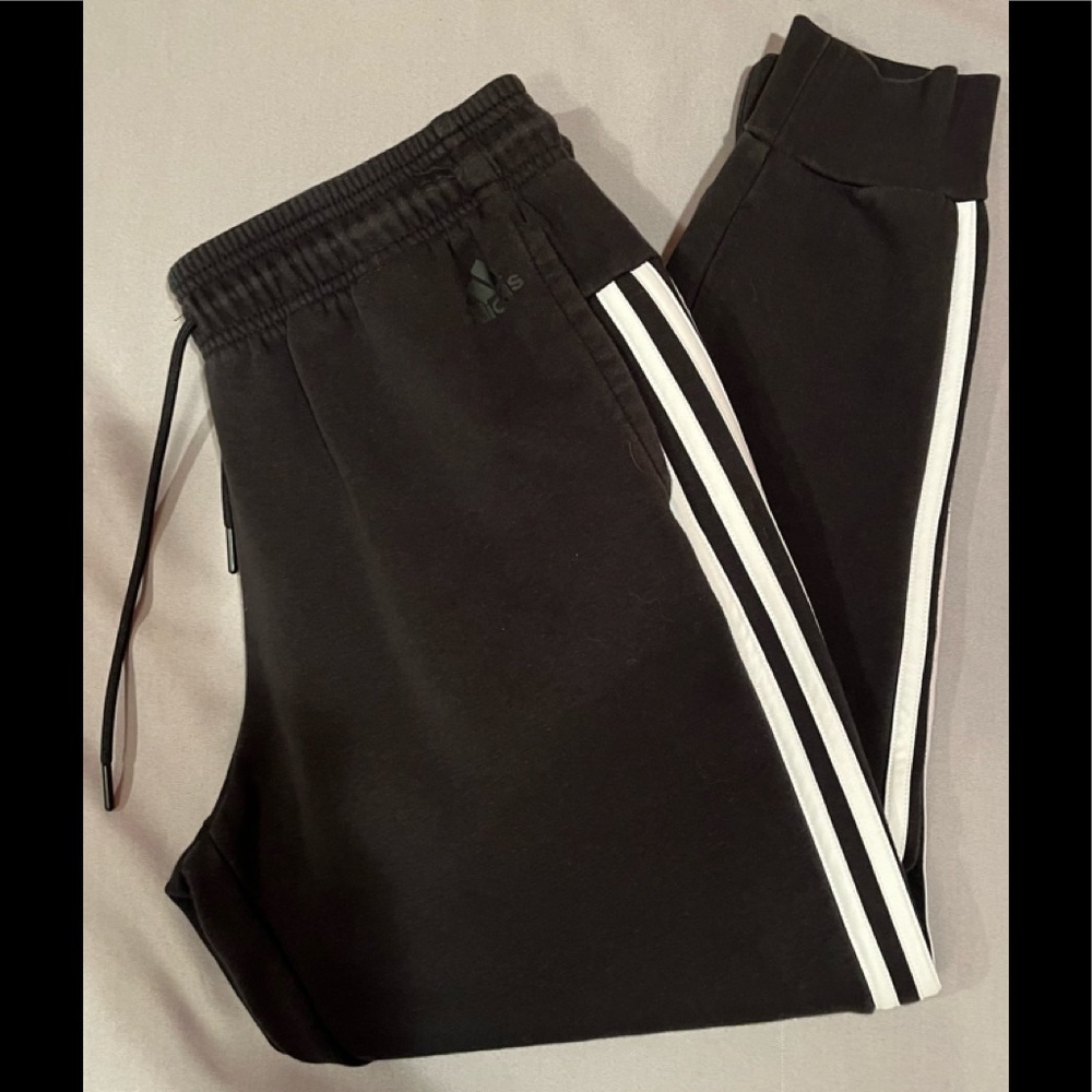 Adidas Black sweatpants size M lightly worn